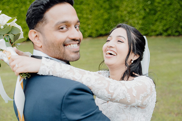 Joylin & Vishnu-212