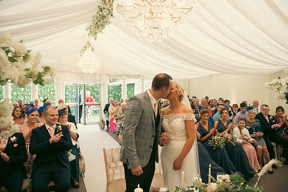 Philomena & Ross-154
