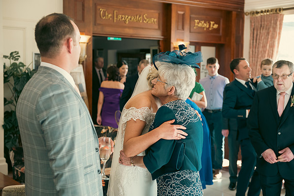 Philomena & Ross-180