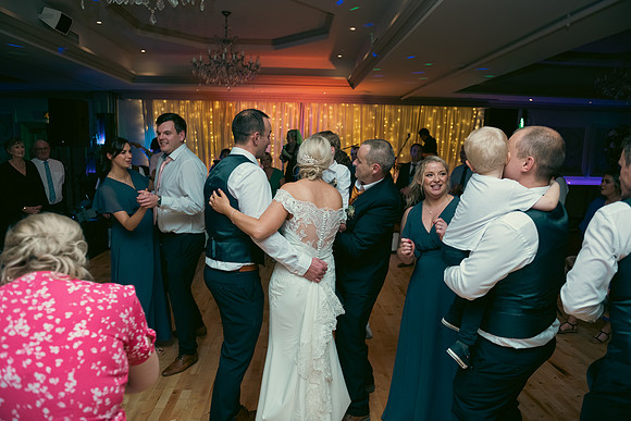 Philomena & Ross-330
