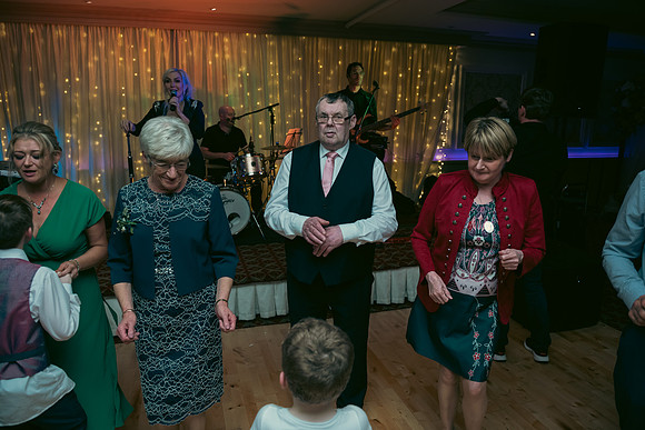 Philomena & Ross-341