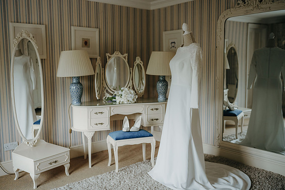 Wedding T + P-5