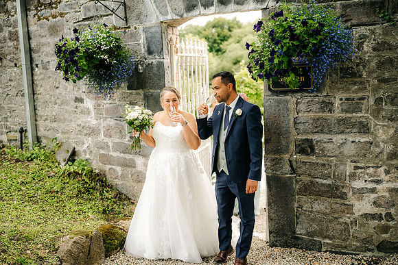 MAURA + ISHWAR-425